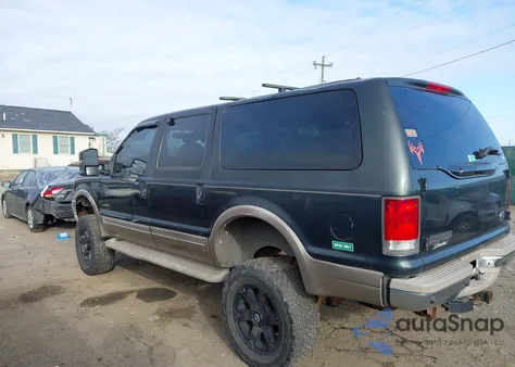 2001 Ford Excursion Limited z USA, uszkodzony, nr VIN 1FMSU43F31EA08680